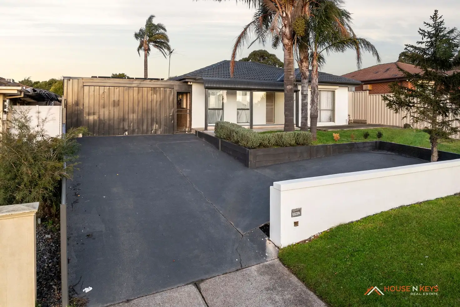 Main view of Homely house listing, 10 CHISWICK COURT, Hampton Park VIC 3976