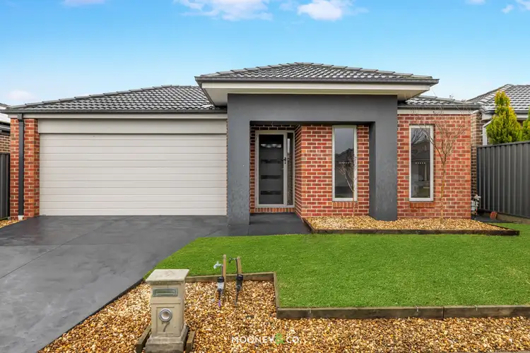 Main view of Homely house listing, 7 Pettigrew Street, Cranbourne East VIC 3977