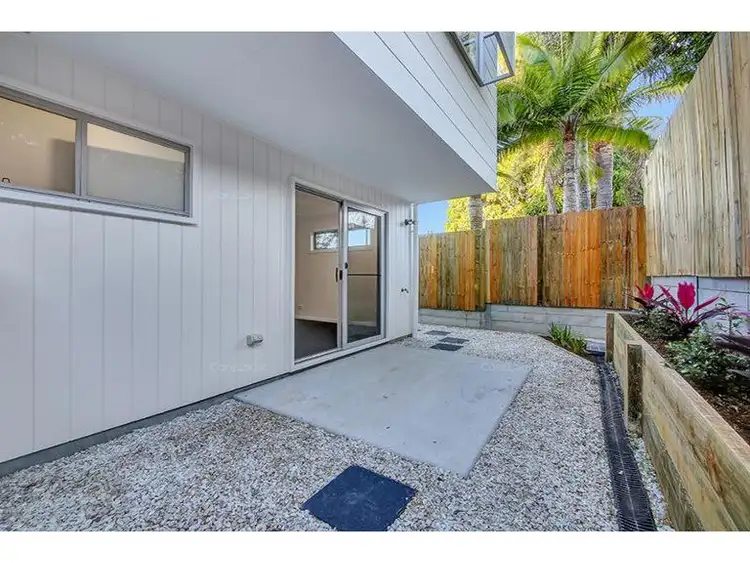 1/116 Eugaree Street, Southport QLD 4215