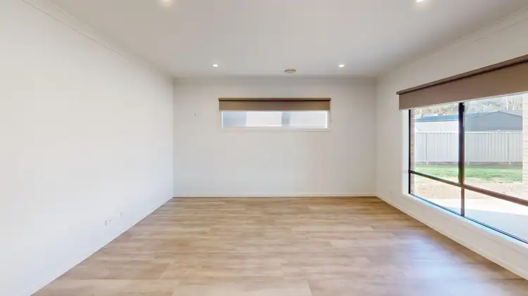 Fourth view of Homely house listing, 3 Cobb Court, Kangaroo Flat VIC 3555