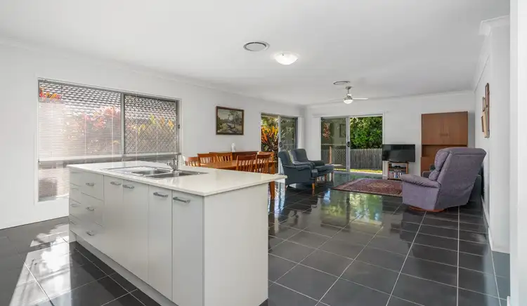 Second view of Homely house listing, 7 Botticelli Close, Carseldine QLD 4034