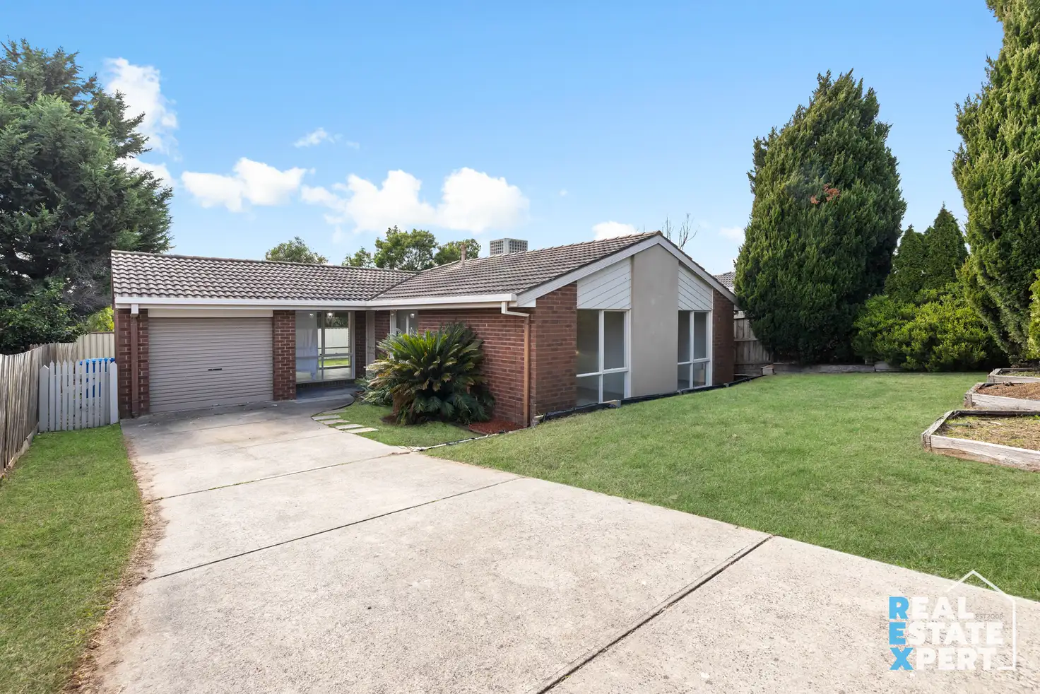 Main view of Homely house listing, 15 Cumberland Chase, Hampton Park VIC 3976
