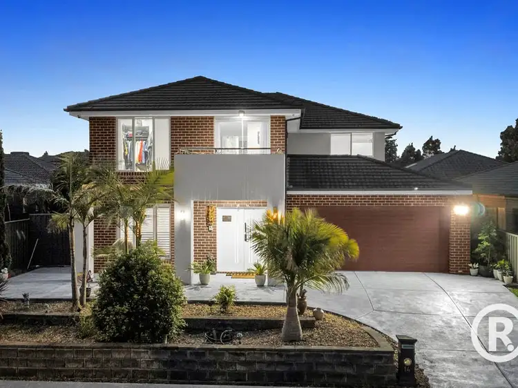 14 Taradale Street, Cranbourne North VIC 3977