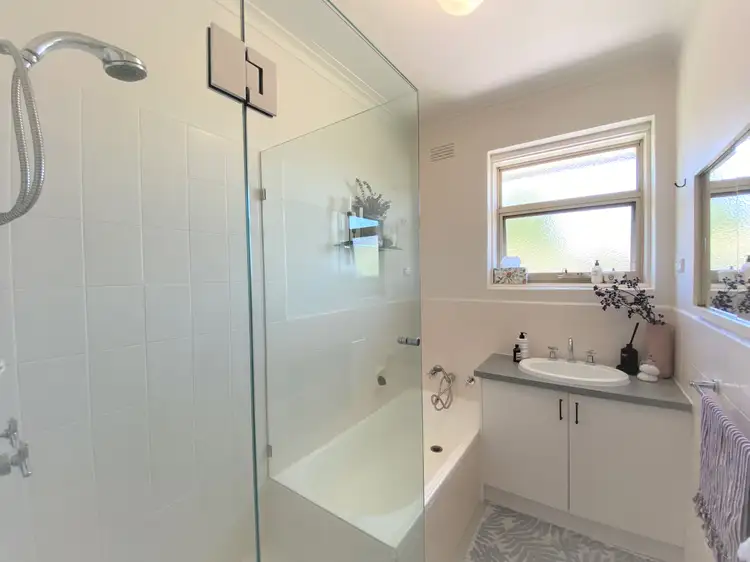 Fourth view of Homely apartment listing, 5/27 Lincoln Drive, Bulleen VIC 3105