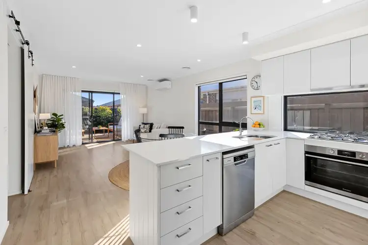 Fourth view of Homely house listing, 40 Fleurieu Circuit, Armstrong Creek VIC 3217