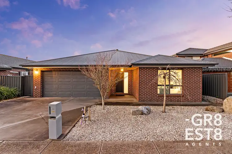 18 MINERVA AVENUE, Cranbourne West VIC 3977