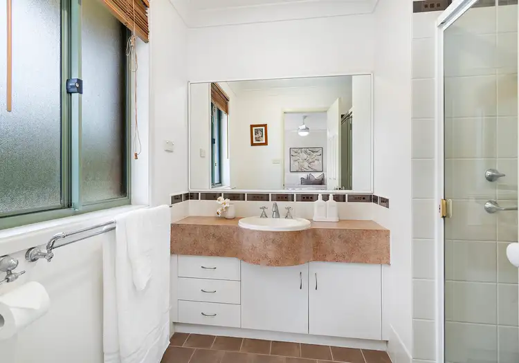 Fifth view of Homely house listing, 6 Oliver Place, Berkeley NSW 2506