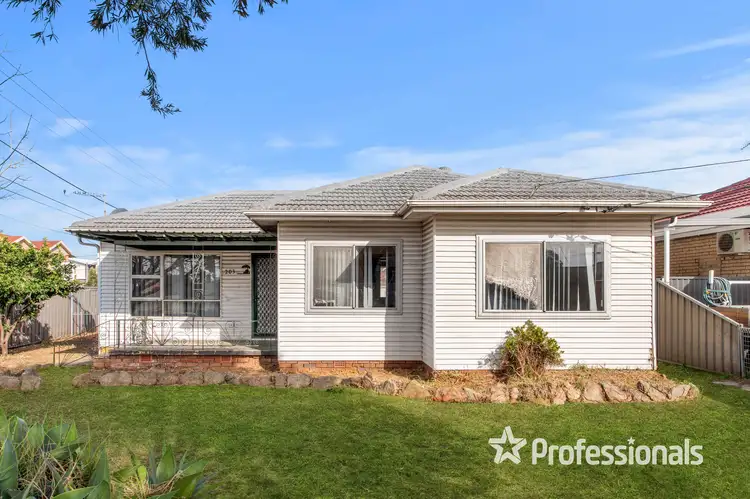 203 Polding Street, Fairfield West NSW 2165