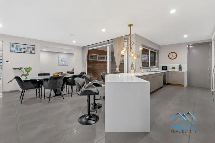 Sixth view of Homely house listing, 3 Rothesay Avenue, Clyde VIC 3978
