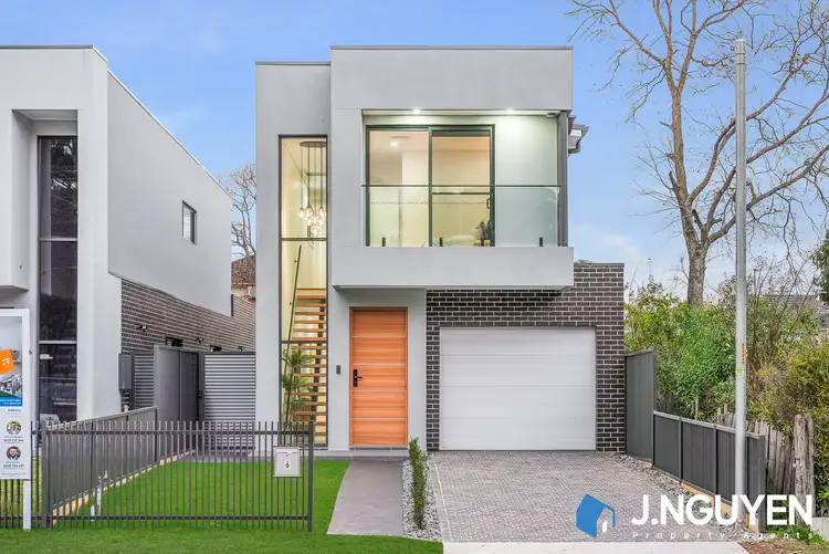 6 Avenel Street, Canley Vale NSW 2166