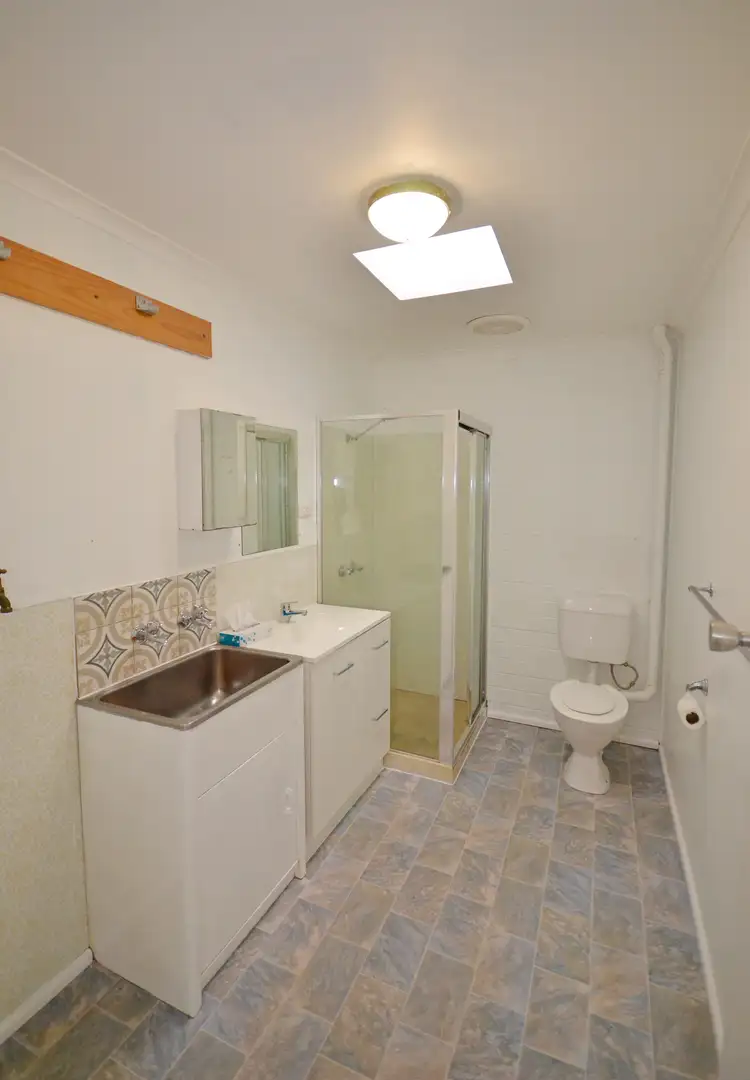 Fifth view of Homely unit listing, 2/20 Clift Street, Mount Stuart TAS 7000
