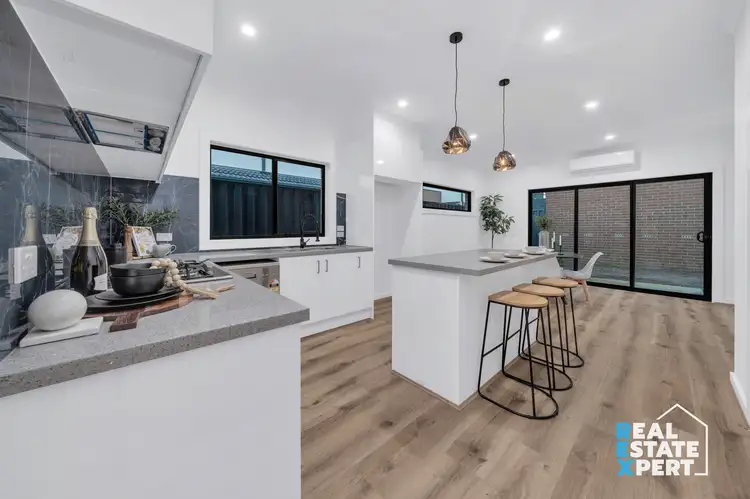 Fifth view of Homely townhouse listing, 32 Bawar Place, Hallam VIC 3803