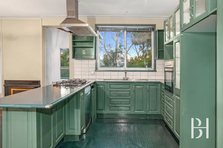 11 Mannagum Court