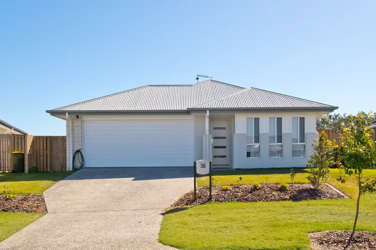 35 Mulberry Circuit