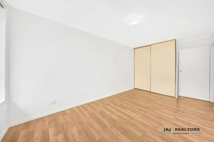 Fourth view of Homely unit listing, 6/18 Hutton Street, Dandenong VIC 3175