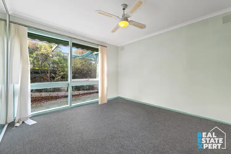 Fifth view of Homely unit listing, 8 Oakwood Drive, Keysborough VIC 3173