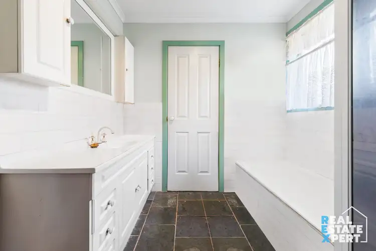 Sixth view of Homely unit listing, 8 Oakwood Drive, Keysborough VIC 3173