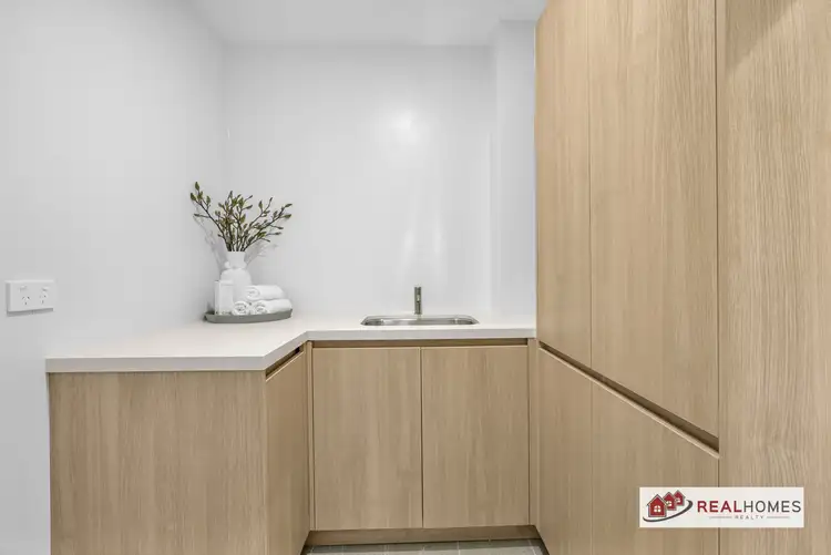 16/62 Bradley St, Glenmore Park NSW 2745