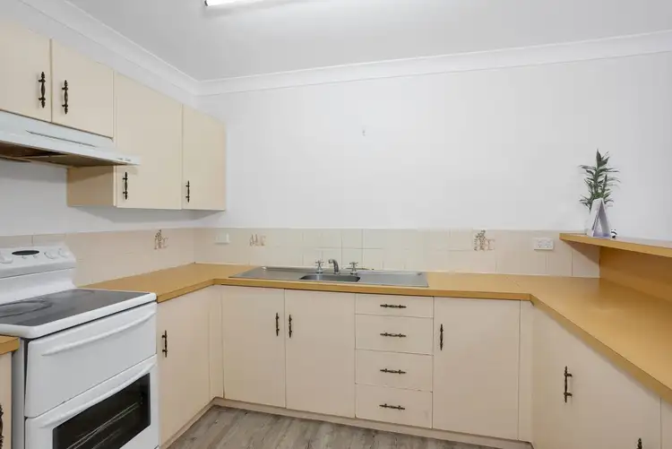 Second view of Homely unit listing, 4/128 High Street, Berserker QLD 4701