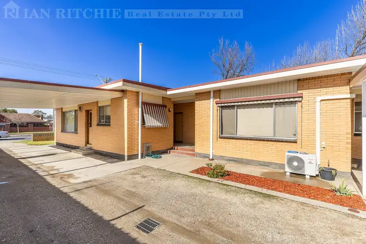 Second view of Homely block of units listing, 1-5/825 Mate Street, North Albury NSW 2640
