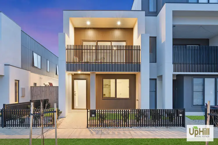 11 Davland Street, Clyde North VIC 3978