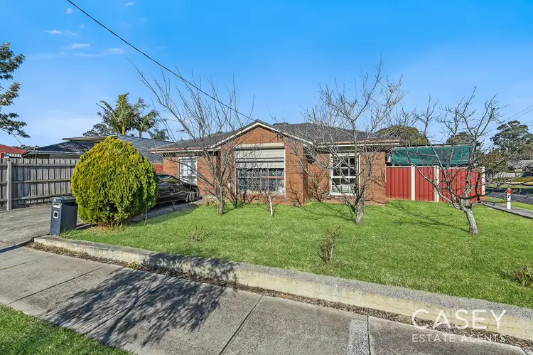 26 Camms Road, Cranbourne VIC 3977