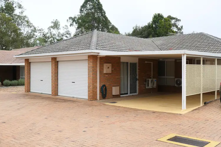33 SMITH COURT, Brendale QLD 4500