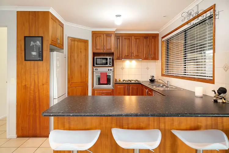 Sixth view of Homely house listing, 88 NIGHTINGALE AVENUE, Wodonga VIC 3690