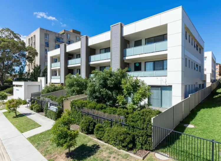 8/88 Henderson Road, Queanbeyan NSW 2620