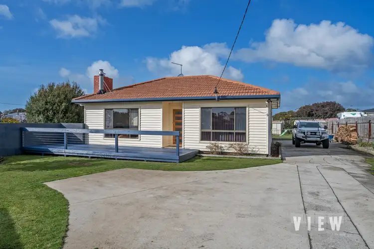 52 Inglis Street, Wynyard TAS 7325
