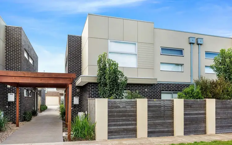 Main view of Homely townhouse listing, 18/5 Thomas Carr Drive, Tarneit VIC 3029