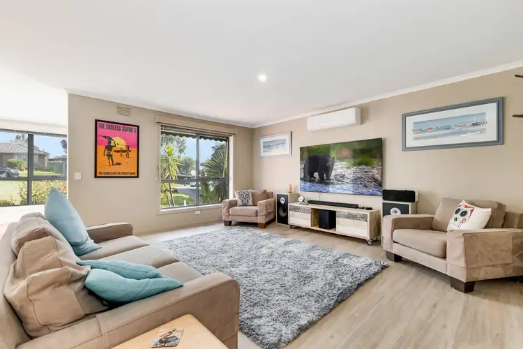 Second view of Homely house listing, 8 Grove End Road, Endeavour Hills VIC 3802
