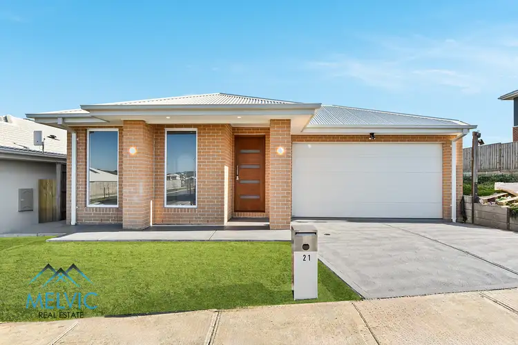 21 Hastings Way, Nar Nar Goon North VIC 3812