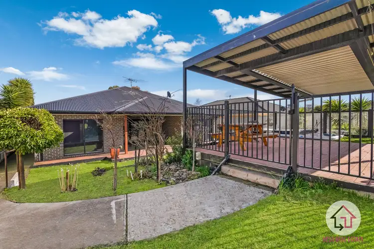 Second view of Homely house listing, 17 Golden Elm Court, Kilmore VIC 3764