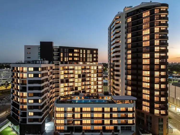 811/5 Gladstone Street, Merrylands NSW 2160