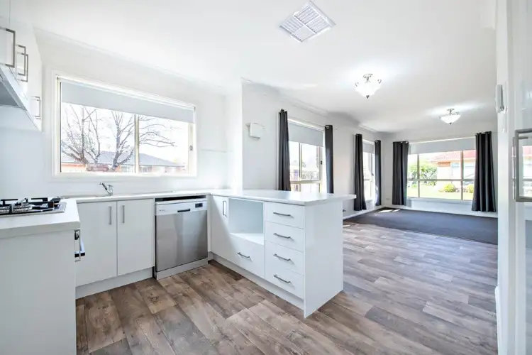 Fifth view of Homely villa listing, unit 1/31 Jubilee Street, Dubbo NSW 2830