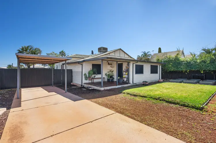 100 Lewis Street, Lamington WA 6430