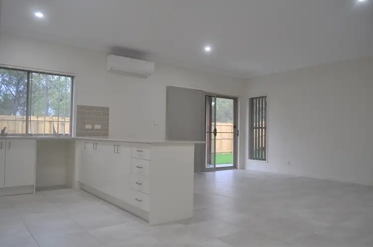 2 Troy Knight Drive
