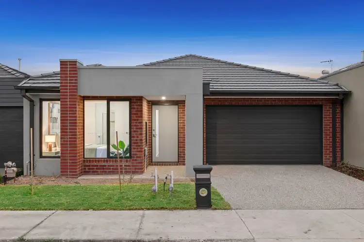 24 Holley Crescent, Armstrong Creek VIC 3217
