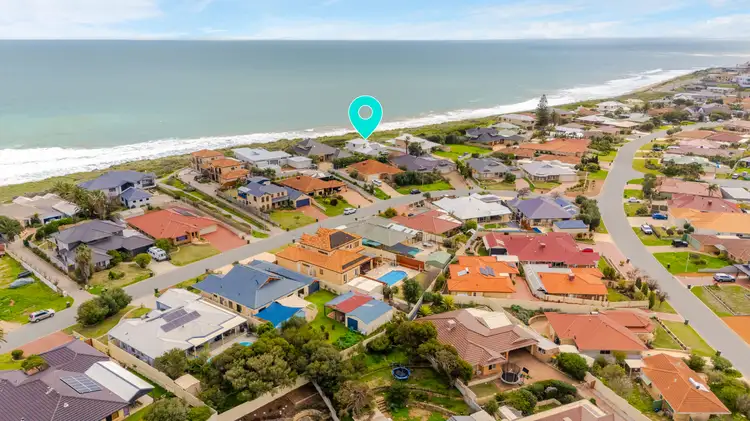 Second view of Homely house listing, 7 Caravel Way, Halls Head WA 6210