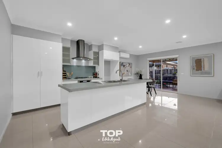 Sixth view of Homely house listing, 31 Paxford Drive, Cranbourne North VIC 3977