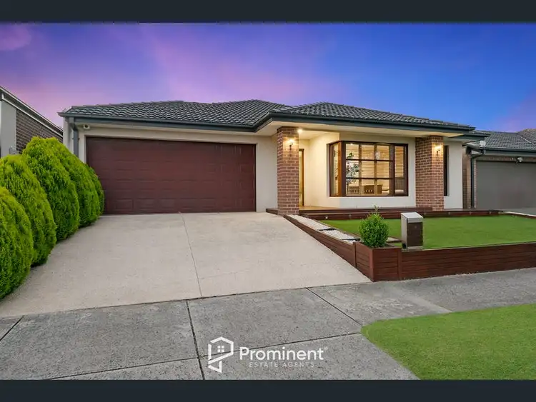8 Newington Drive