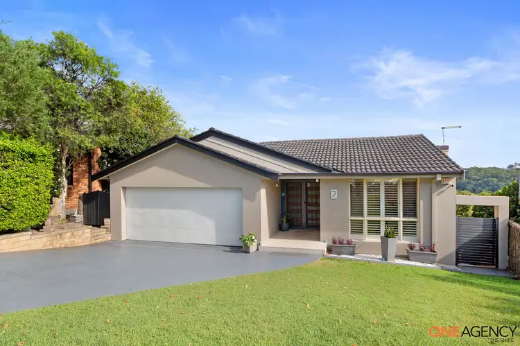 7 Flint Place, Illawong NSW 2234