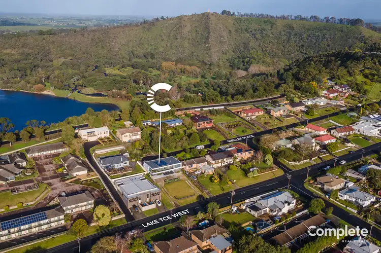 21 LAKE TERRACE WEST, Mount Gambier SA 5290