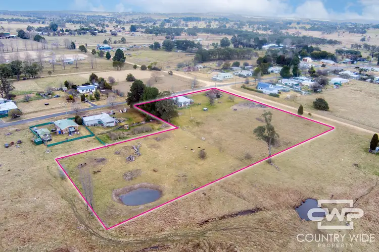 16 Victoria Street, Red Range NSW 2370