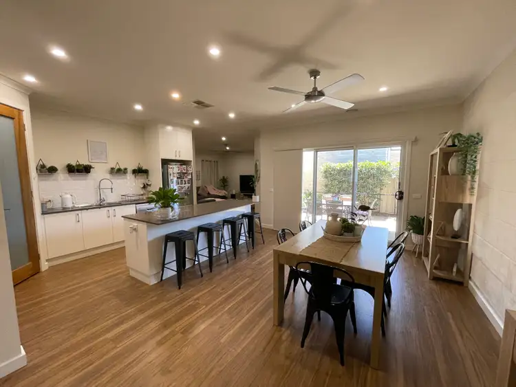 Third view of Homely townhouse listing, 1/458 Union Road, Lavington NSW 2641