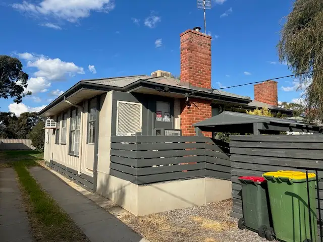 77 PAY STREET, Kerang VIC 3579