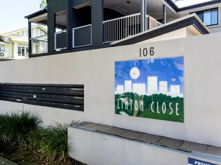 Second view of Homely unit listing, Unit 7/106 Linton St, Kangaroo Point QLD 4169