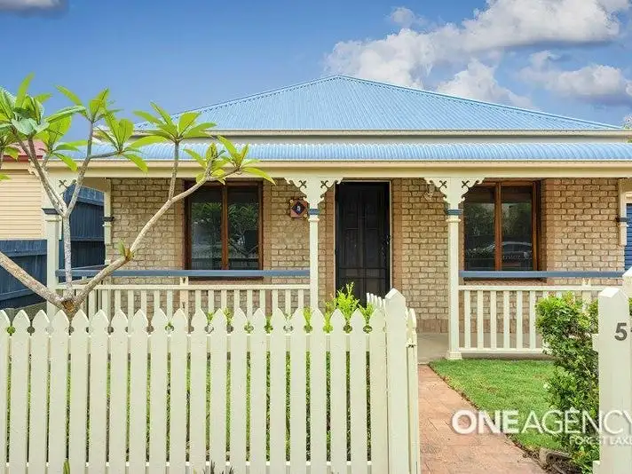 5 Drake Pl, Forest Lake QLD 4078