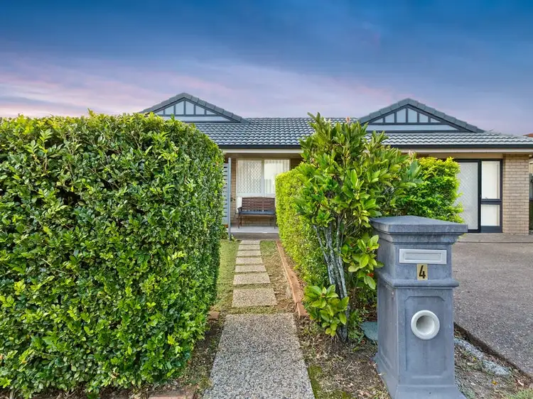 4 Oakmont Ave, Oxley QLD 4075